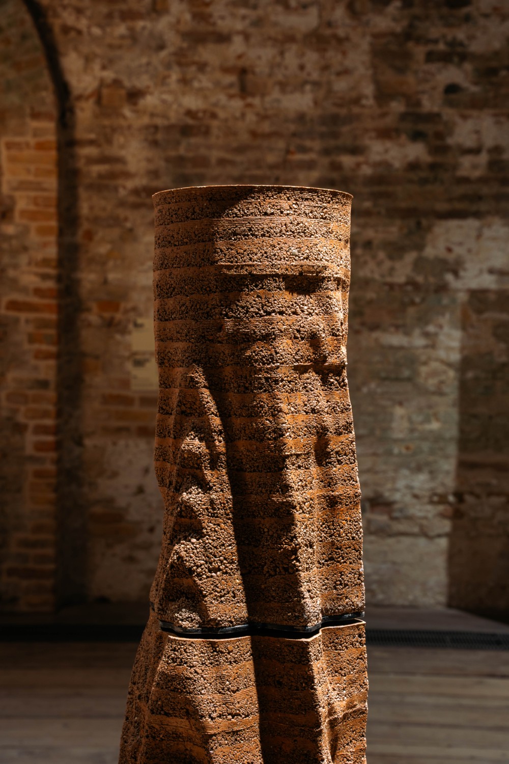 Mono Earth & Solidified